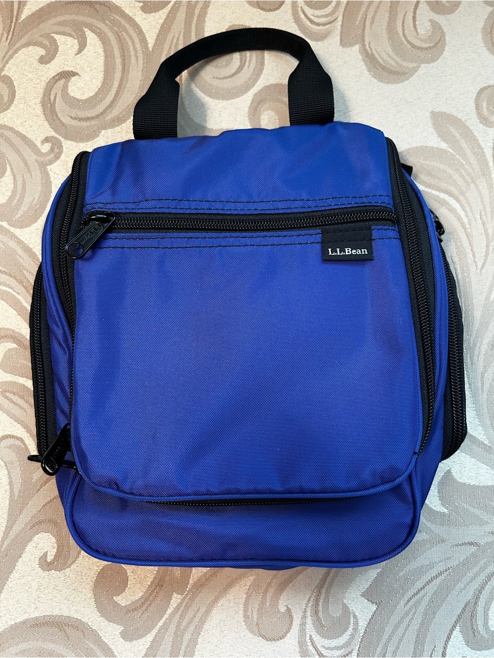 L.L. Bean Blue Black Toiletry Travem Bag Mesh Zipper Hanger Cosmetics Zipper